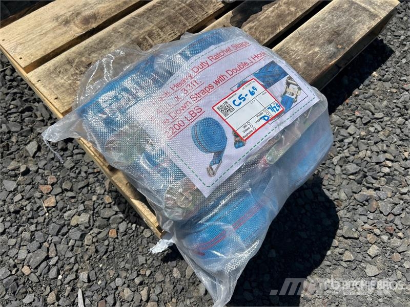 Quantity of (10) 2.4 in x 33 ft Heavy Duty Ratchet Otros componentes