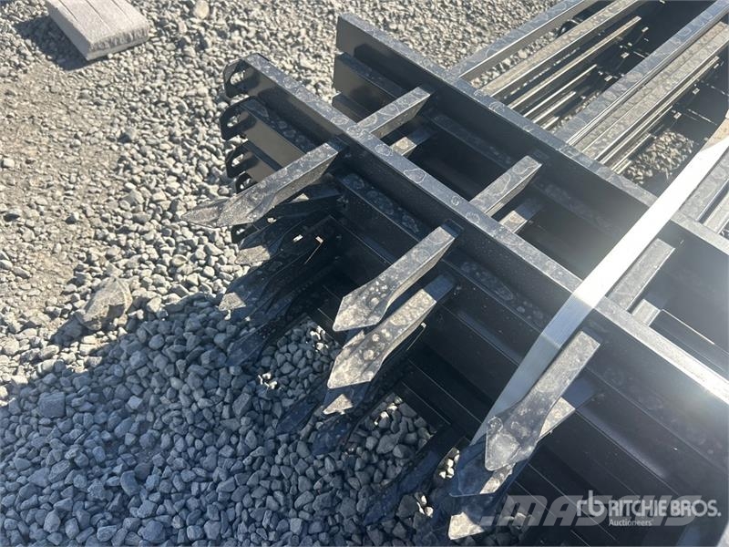 Quantity of (10) 7 ft 10 in x 3 ft 9 in Galvanized Fencing equipment