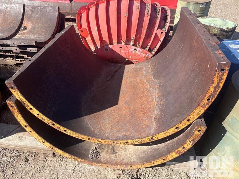  Quantity of (10) EFCO Plate gerder column forms Co Acessórios de concreto