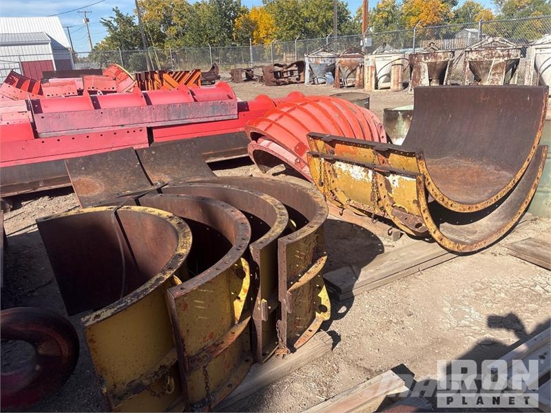 Quantity of (10) EFCO Plate gerder column forms Co Acessórios de concreto