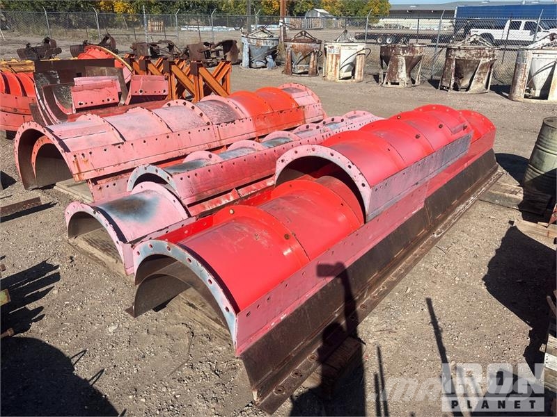 Quantity of (10) EFCO Radius end concrete column f Acessórios de concreto