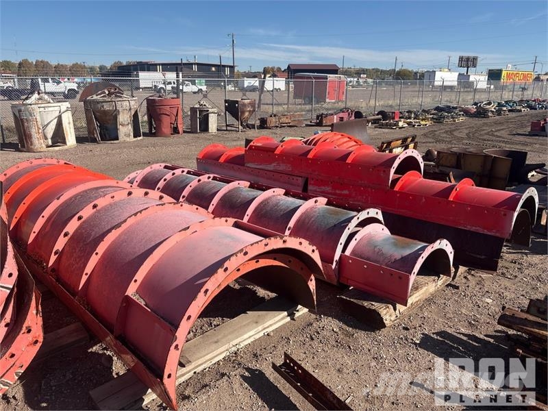 Quantity of (10) EFCO Radius end concrete column f Acessórios de concreto