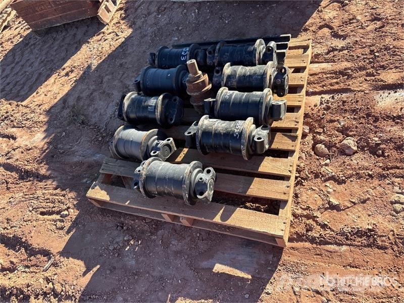 Quantity of (10) Track Rollers Autres accessoires