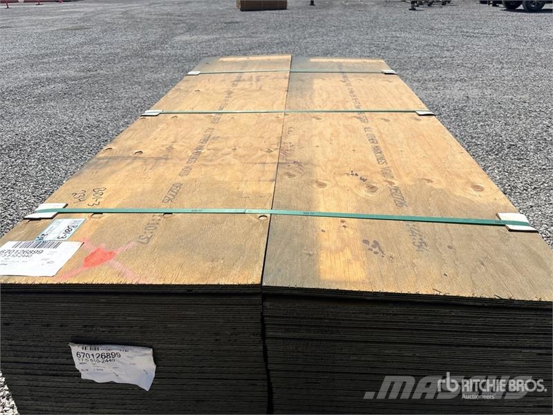 Quantity of (100) 3/4" 2x8 MDO G1S With Smooth Ove Other components
