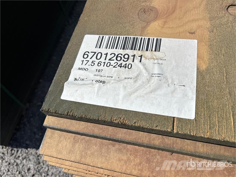 Quantity of (100) 3/4" 2x8 MDO G1S With Smooth Ove Other components