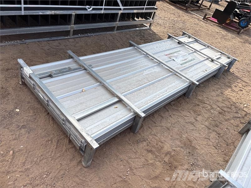  Quantity of (100)  KJ K0311 Galvalume Corrugated S Vintsid, telfrid ja materjaliliftid