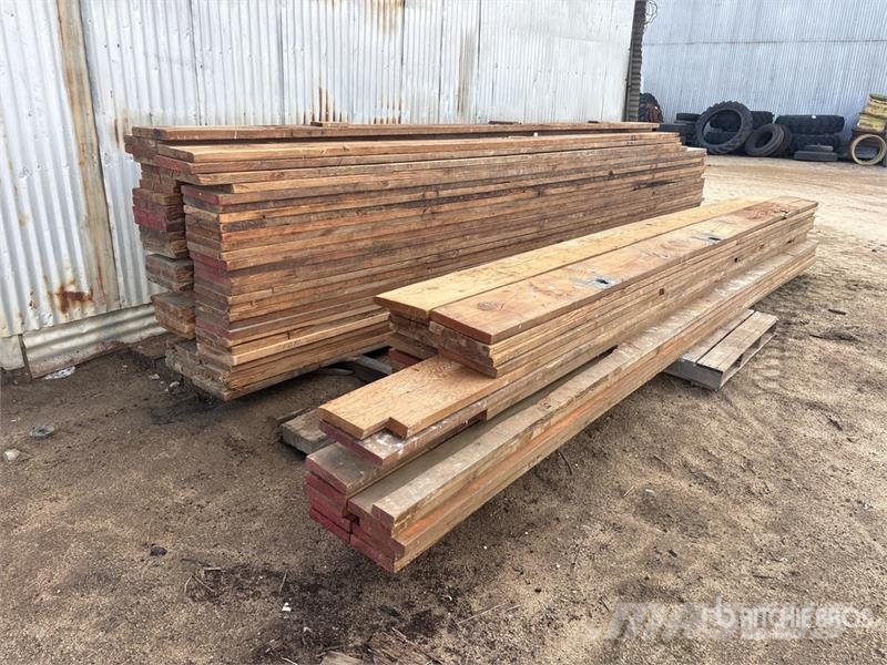 Quantity of 11 1/2 x 1 1/2 Lumber مكونات أخرى