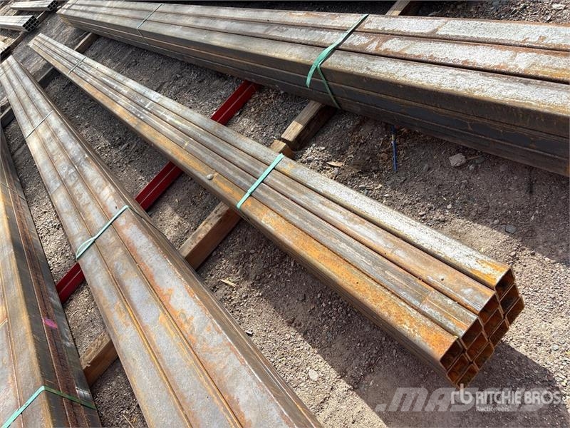  Quantity of (12)  Kit Containers Steel 2.5 in x 2. Sistemi za navodnjavanje