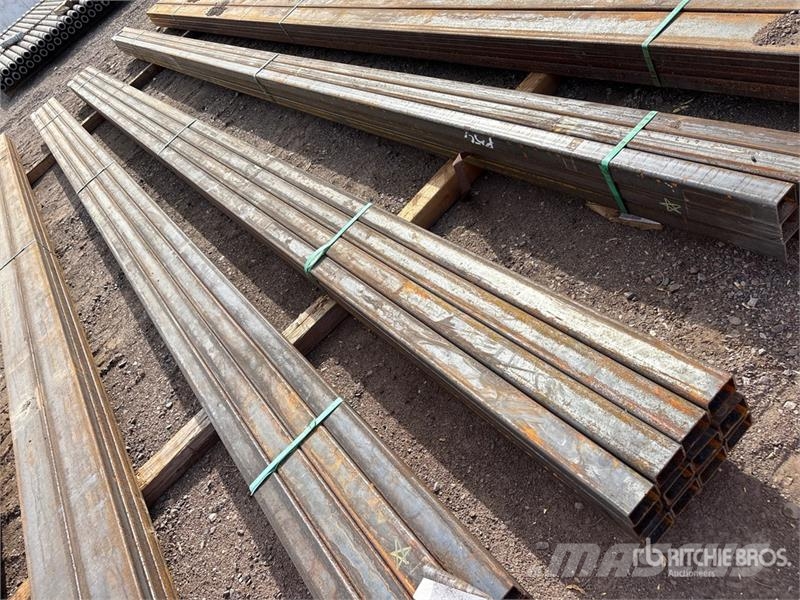 Quantity of (12) Kit Containers Steel 2 in x 3 in 관개 장비