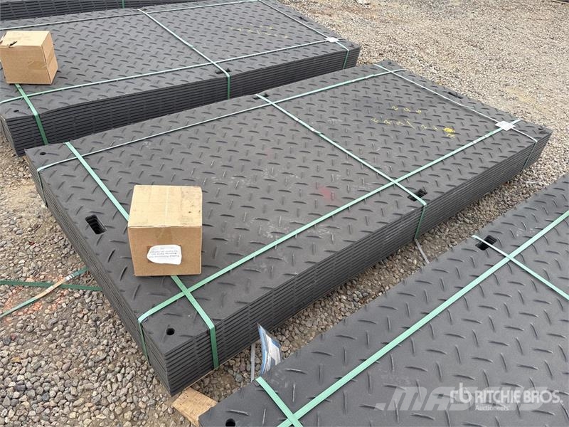  Quantity of (12)  SKLP SK-LJB12 94 in x 47 in Poly Ostale kargo komponente