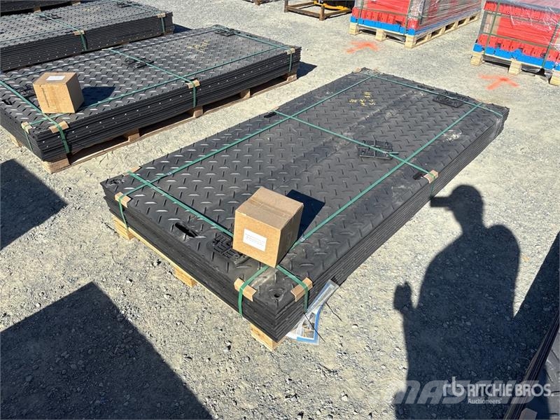  Quantity of (12)  SKLP SK-LJB12 94 in x 47 in Poly Muud osad