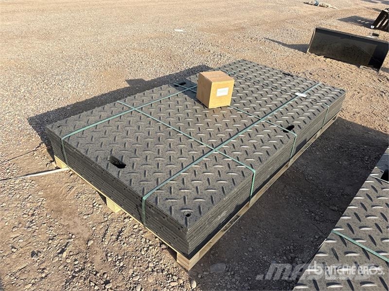 Quantity of (12) SKLP SK-LJB12 94 in x 47 in Poly Транспорт - Други