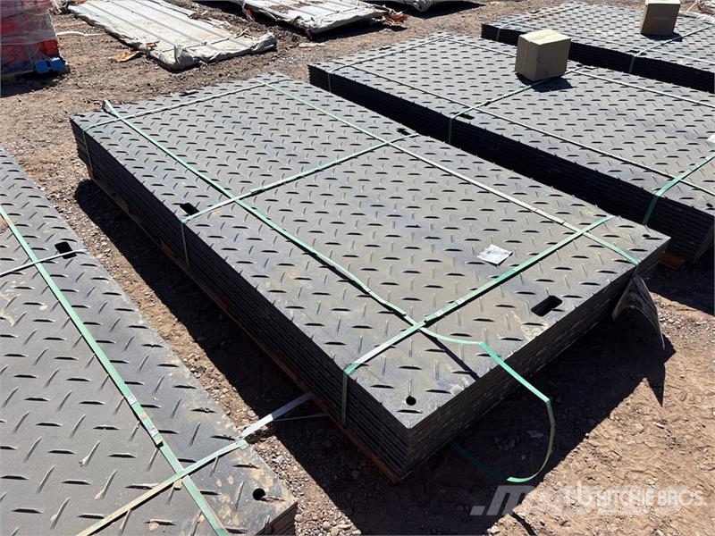 Quantity of (12) SKLP SK-LJB12 94 in x 47 in Poly Ostale kargo komponente