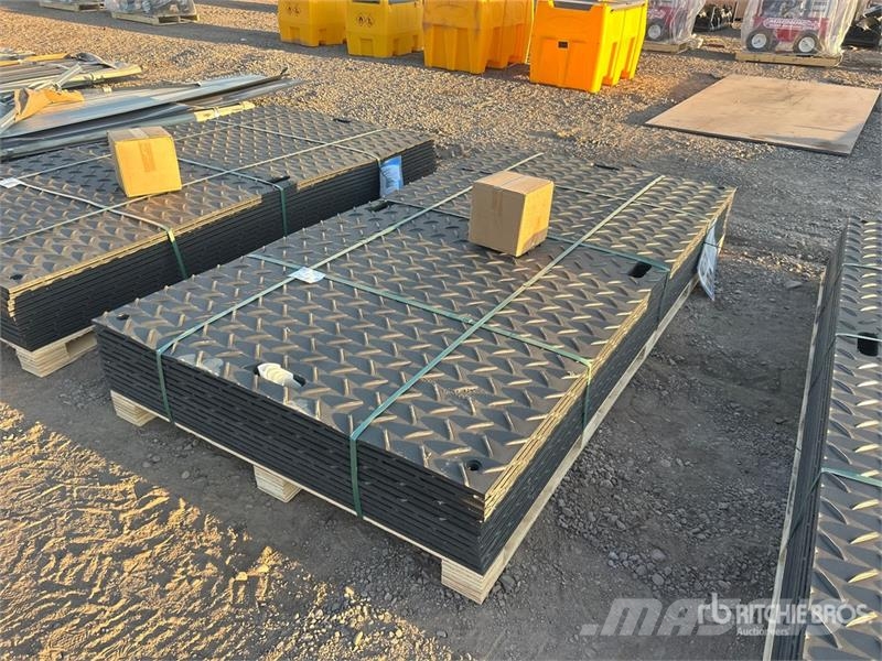  Quantity of (12)  SKLP SK-LJB12 94 in x 47 in Poly 운송 장비 - 기타