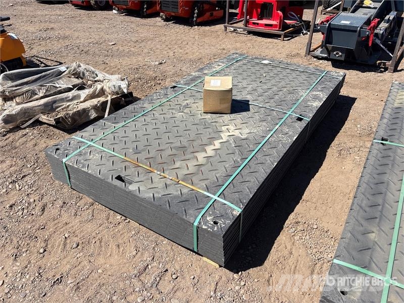 Quantity of (12) SKLP SK-LJB12 94 in x 47 in Poly Ostale kargo komponente