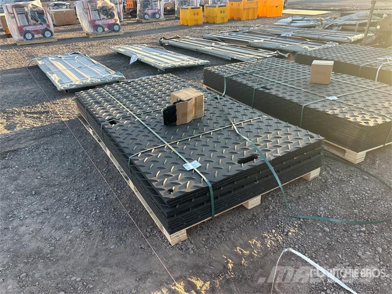  Quantity of (12)  SKLP SK-LJB12 94 in x 47 in Poly 운송 장비 - 기타