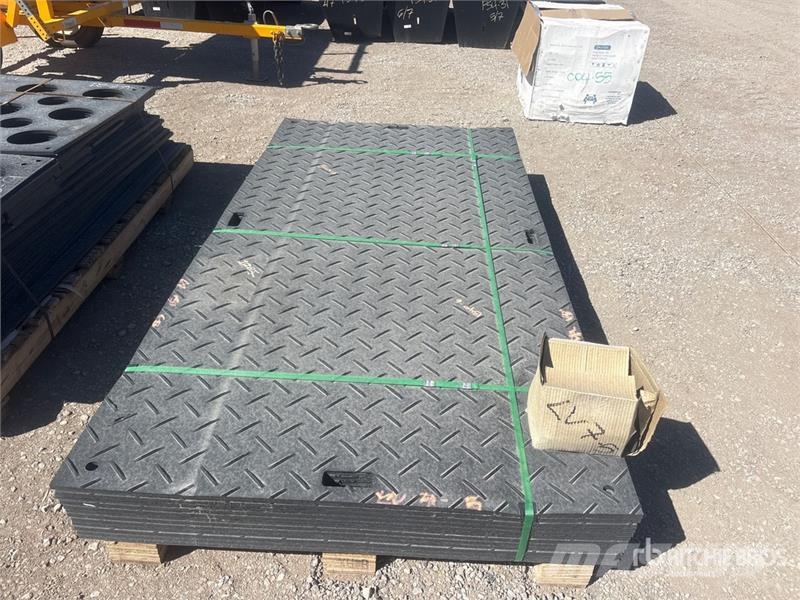 Quantity of (12) SKLP SK-LJB12 94 in x 47 in Poly 운송 장비 - 기타