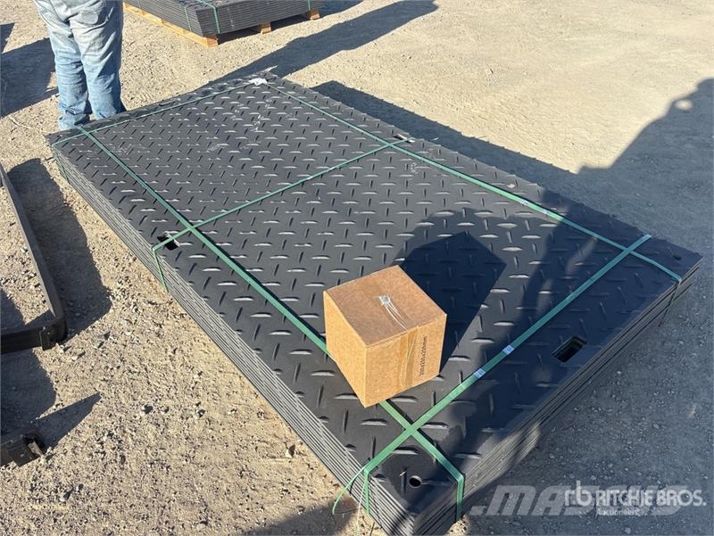 Quantity of (12) SKLP SK-LJB12 94 in x 47 in Poly Ostale kargo komponente