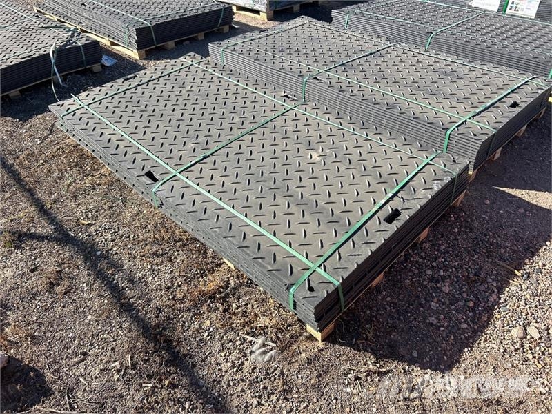  Quantity of (12)  SKLP SK-LJB12 8 Ft. x 4 Ft. Road Outros componentes