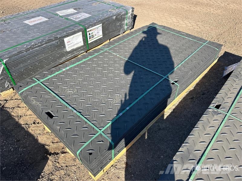 Quantity of (12) SKLP SK-LJB12 8 Ft. x 4 Ft. Road Outros componentes