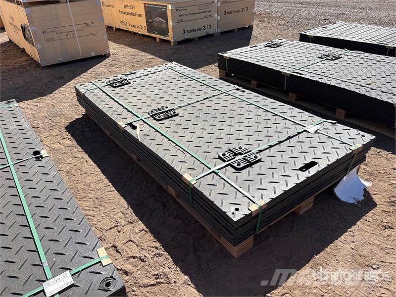  Quantity of (12)  SKLP SK-LJB12 94 in x 47 in Poly Trasporto - Altro