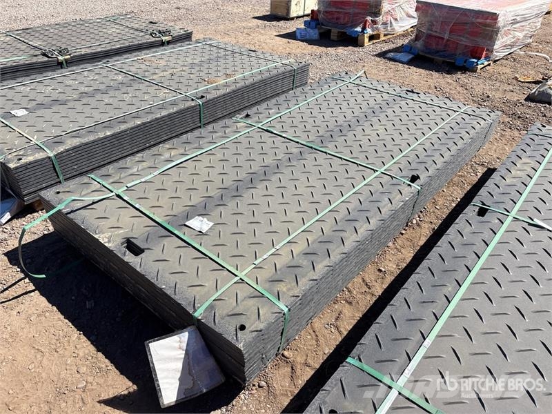 Quantity of (12) SKLP SK-LJB12 94 in x 47 in Poly Ostale kargo komponente