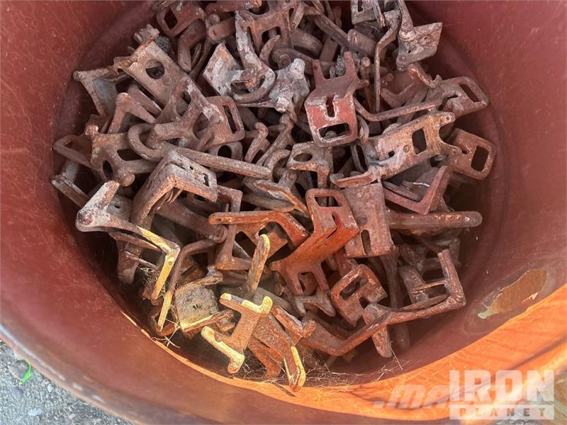 Quantity of (14) Gates Cam Lock Backs Vitle, dvigala in gradbeni dvižni sistemi
