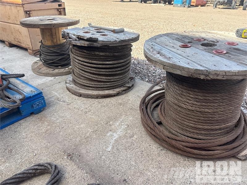 Quantity of (15) Cable Diger parçalar