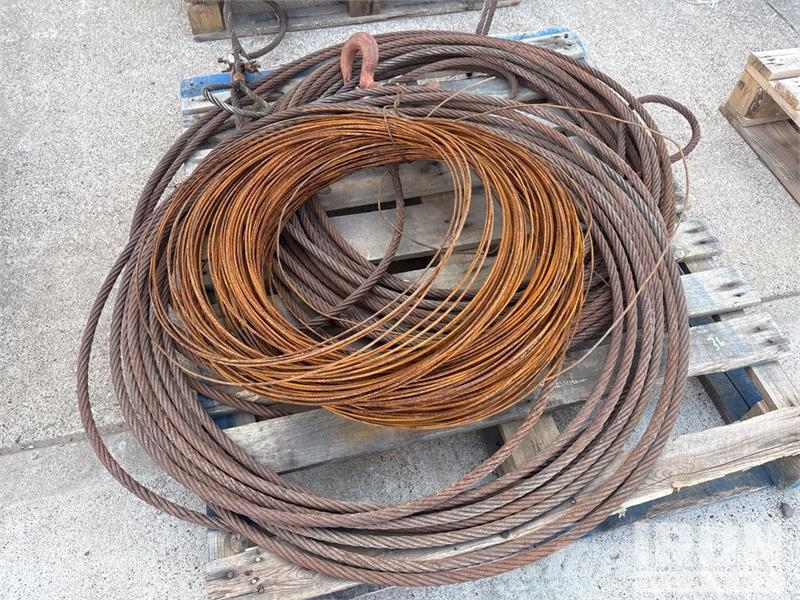 Quantity of (15) Cable Diger parçalar