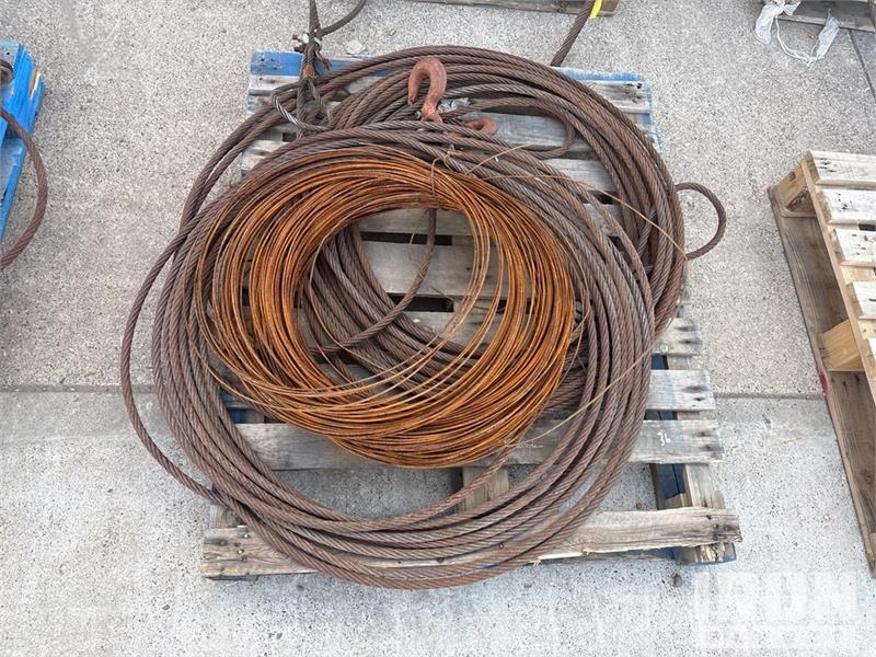 Quantity of (15) Cable Diger parçalar