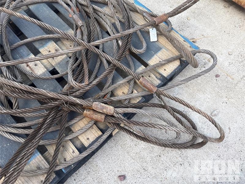 Quantity of (15) Cable Diger parçalar