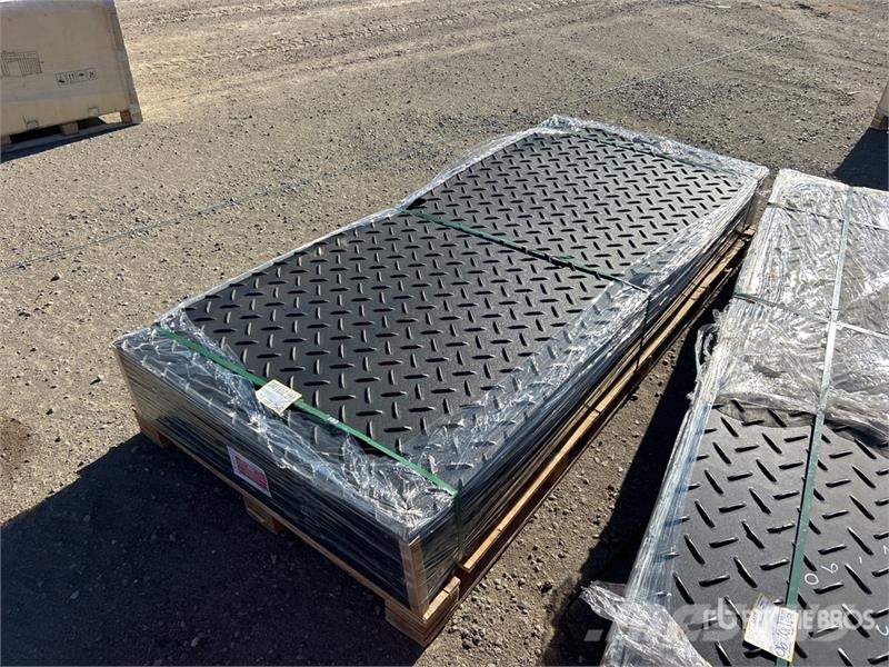 Quantity of (15) FPM 41 in x 94 in Ground Protect Rezervni delovi i oprema za bušenje