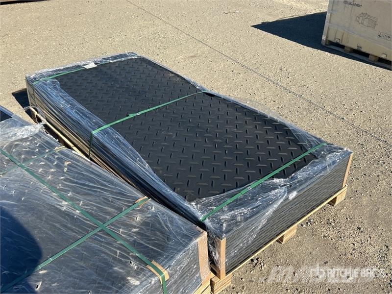 Quantity of (15) FPM 41 in x 94 in Ground Protect Rezervni delovi i oprema za bušenje
