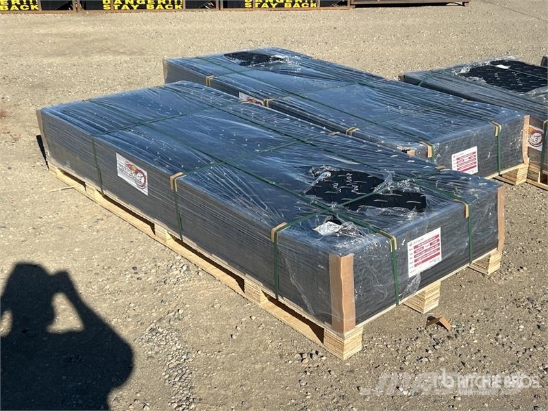 Quantity of (15) FPM 41 in x 94 in Ground Protect Rezervni delovi i oprema za bušenje
