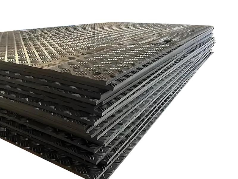  Quantity of (15)  FPM Ground Protection Mats (Unus ملحقات وقطع غيار معدات الحفر