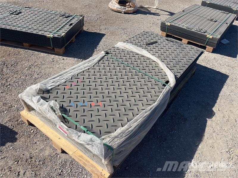 Quantity of (15) FPM Ground Protection (Unused) Accessoires et pièces pour foreuse