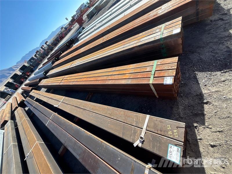  Quantity of (16) 3 5/8 sq 252 in Pipe Vintsid, telfrid ja materjaliliftid