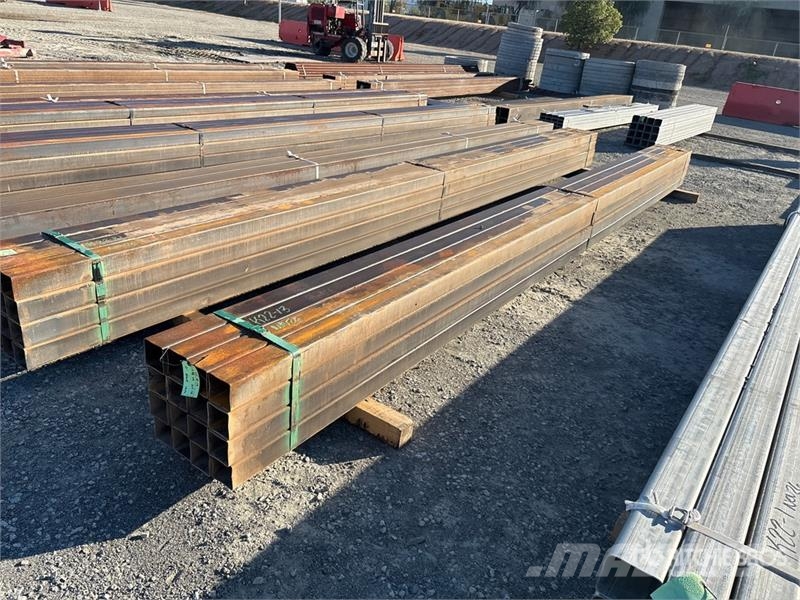 Quantity of (16) 3 5/8 sq 21' Drugi deli