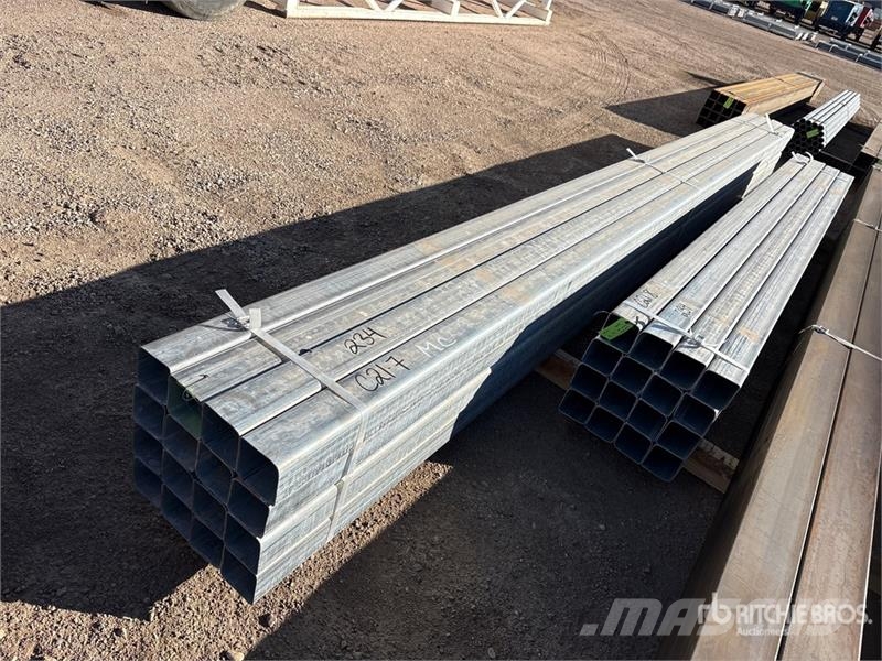 Quantity of (16) 4x4 SQ 20 ft Steel Outros componentes