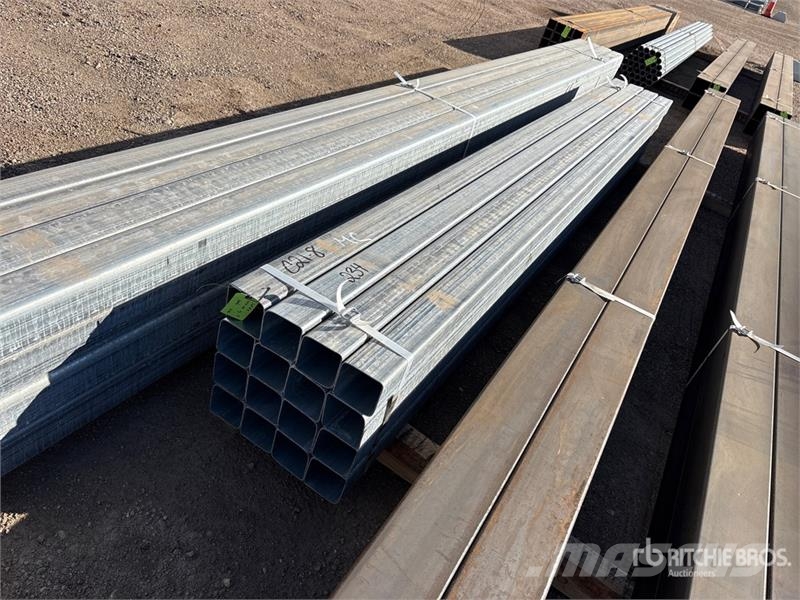Quantity of (16) 4x4 SQ 12 ft Steel Outros componentes