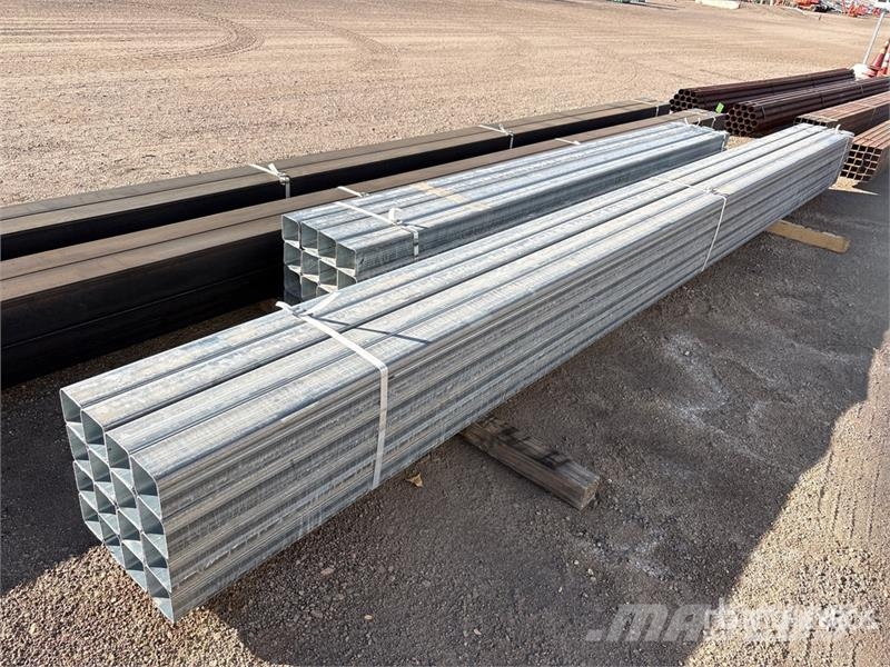 Quantity of (16) 4x4 SQ 20 ft Steel Outros componentes