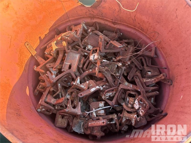 Quantity of (16) Barrels of-Gate Cam Lock Backs/St Dispozitive de ridicare / lifturi pentru diferite materiale