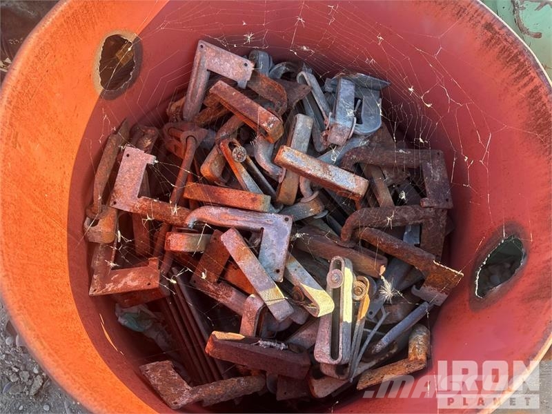 Quantity of (16) Barrels of-Gate Cam Lock Backs/St Dispozitive de ridicare / lifturi pentru diferite materiale