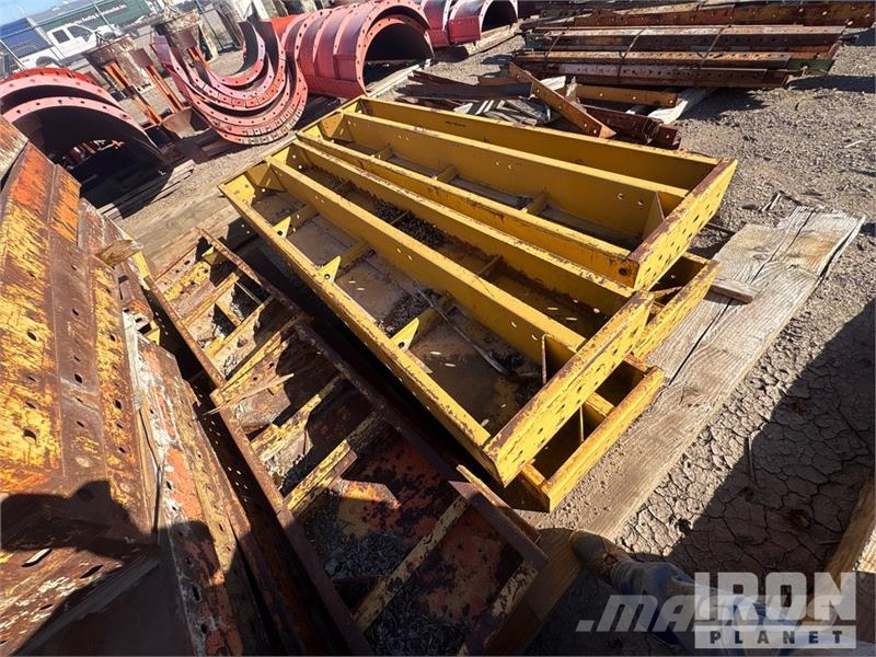 Quantity of (16) EFFCO Concrete Forms Concrete accessories