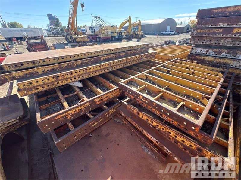 Quantity of (16) EFFCO Concrete Forms Concrete accessories