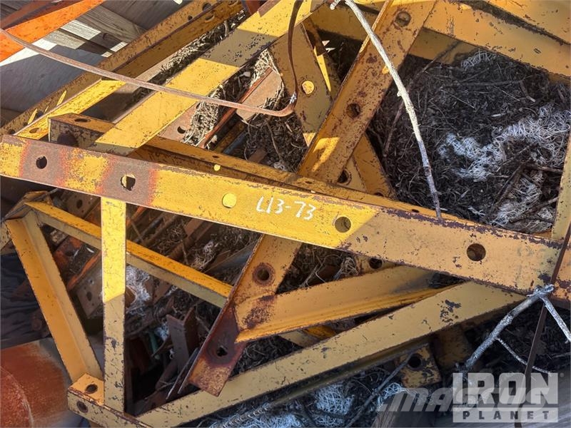 Quantity of (16) EFFCO Concrete Forms Concrete accessories