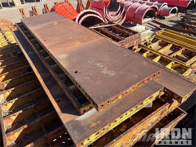 Quantity of (16) EFFCO Concrete Forms Concrete accessories