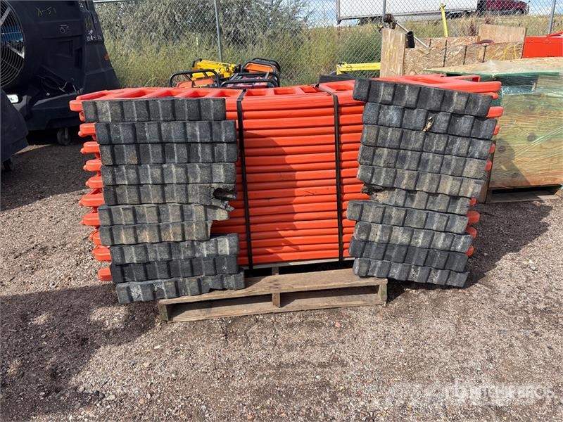 Quantity of (18) Barricade Construcción - Otros