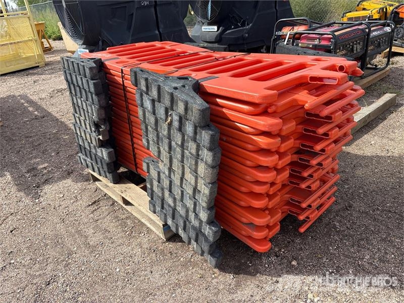 Quantity of (18) Barricade Construcción - Otros