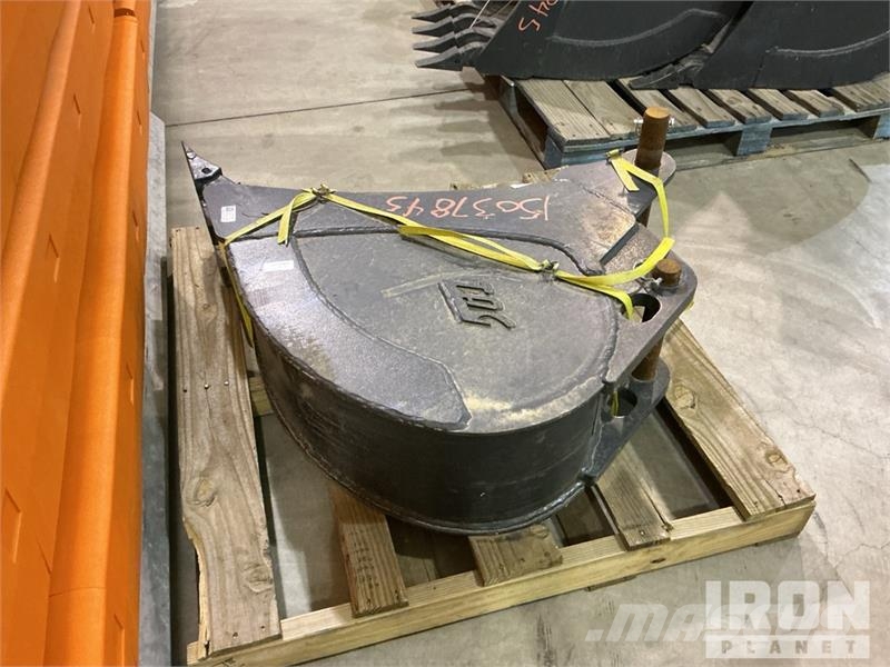 Quantity of (19) Backhoe Loader Bucket - Fits Cat Kašike / Korpe